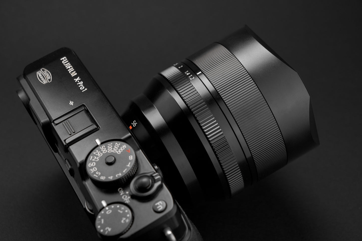 XF 56mm f/1.2 r wr