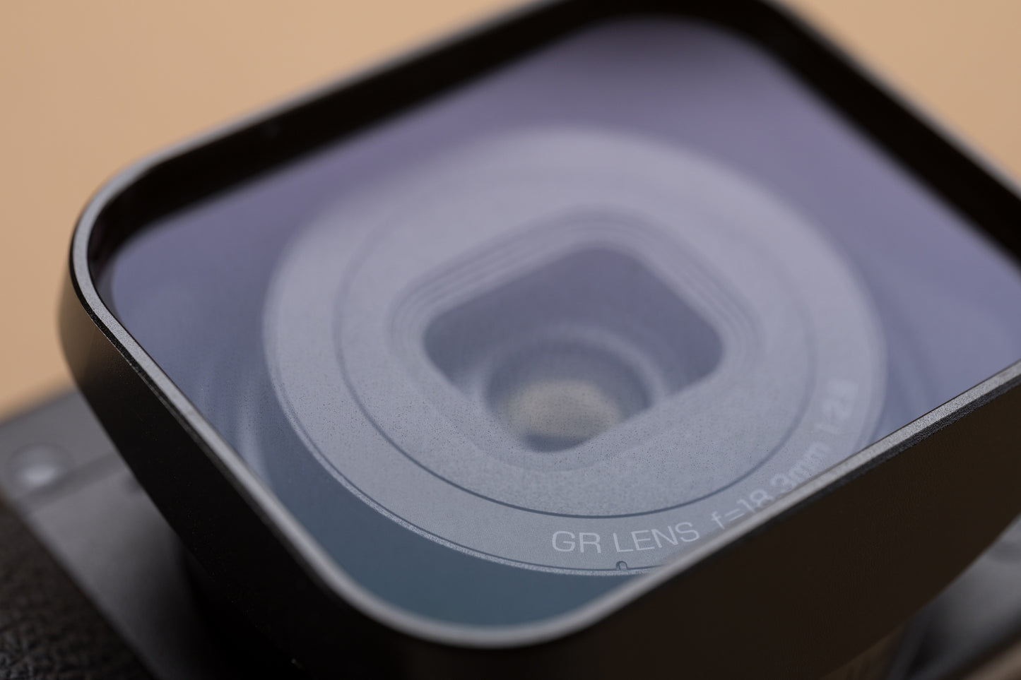 Ricoh GR IV (HDF + Monochrome) Glass