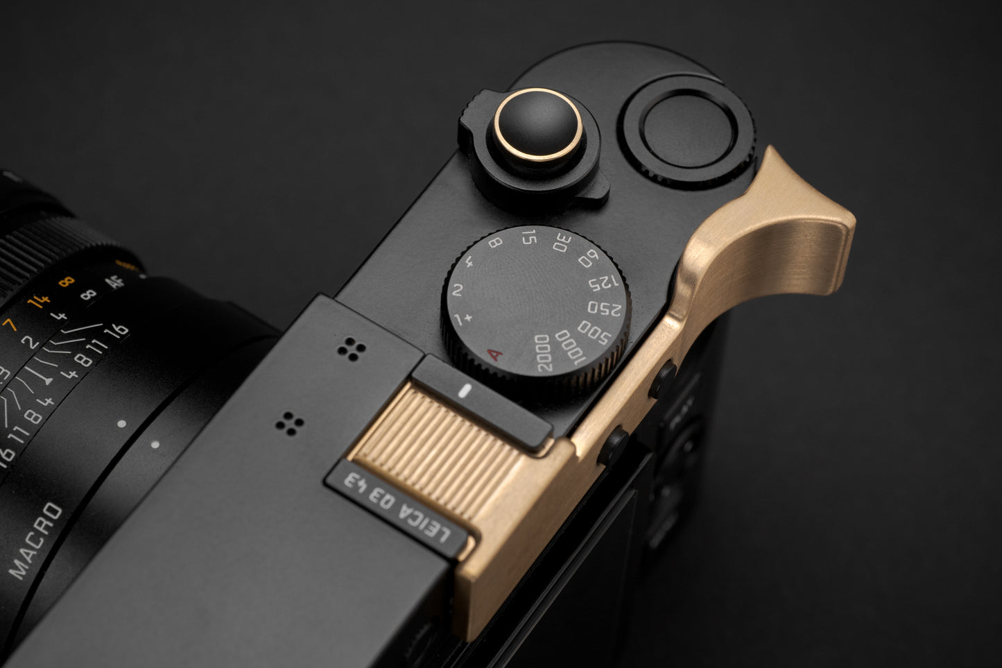 Leica Q3 - Q343 Thumb Grip