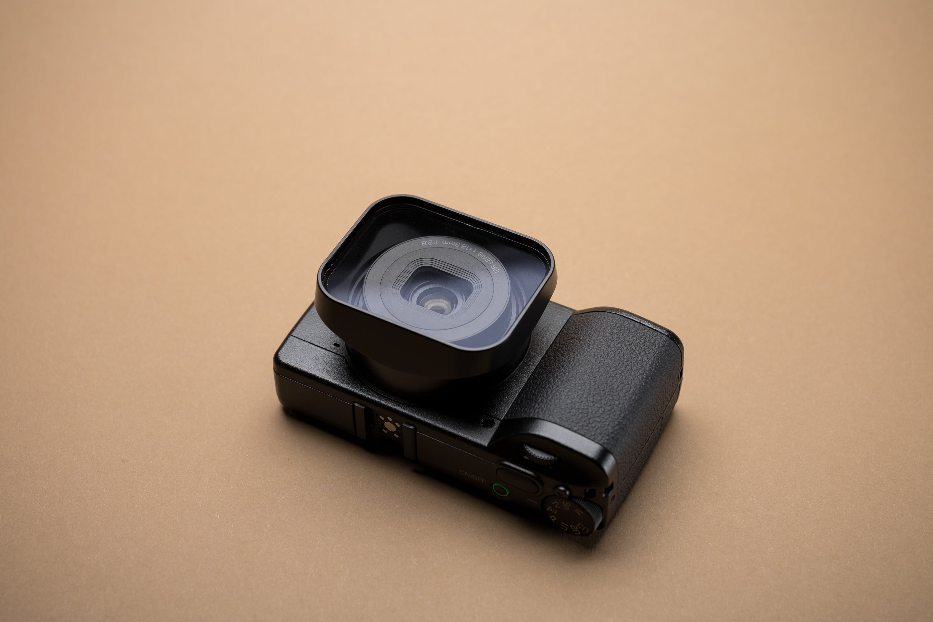 Ricoh GR IV (HDF + Monochrome) Glass – Squarehood