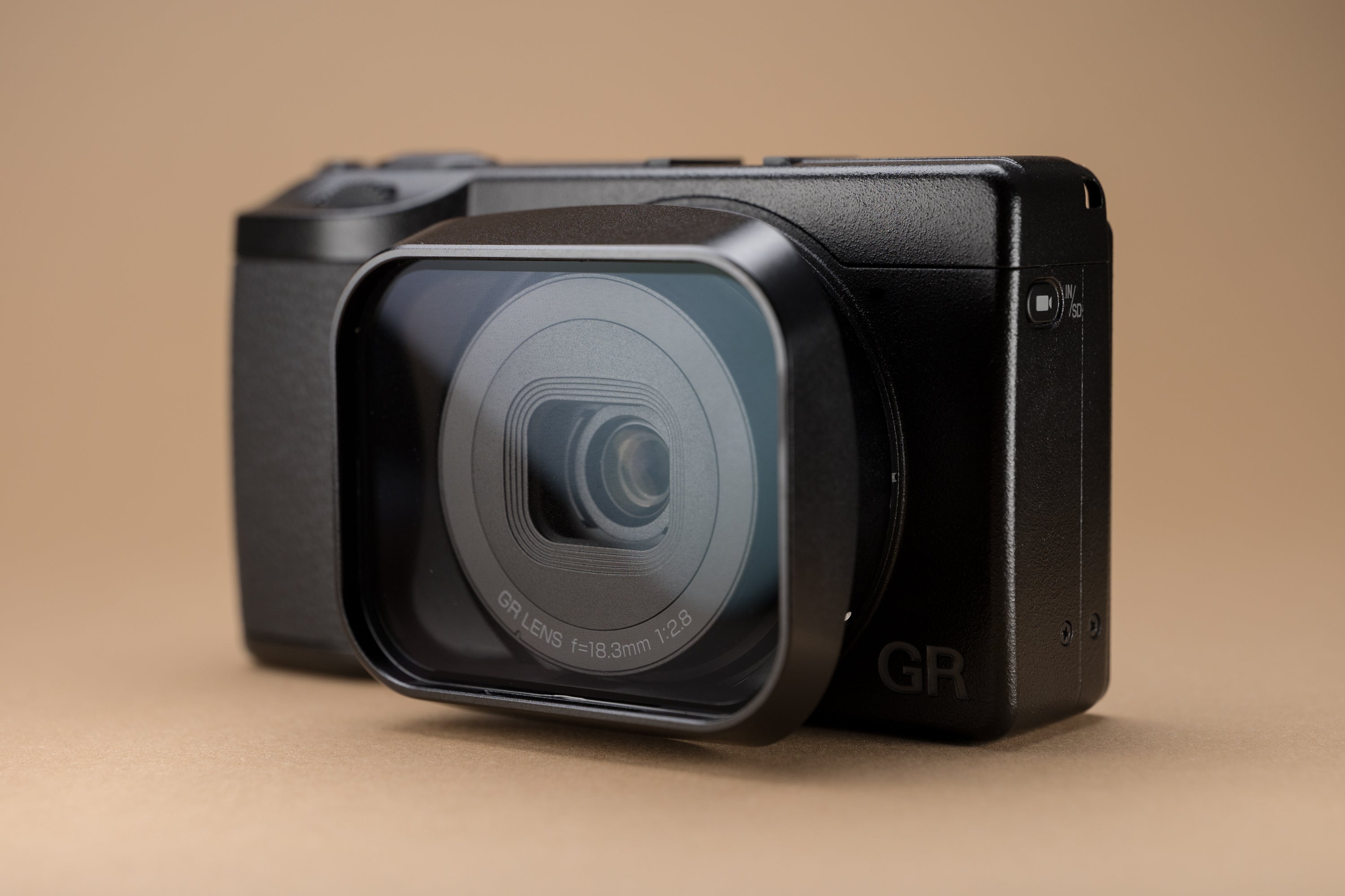 Ricoh GR IV (HDF + Monochrome) Glass – Squarehood