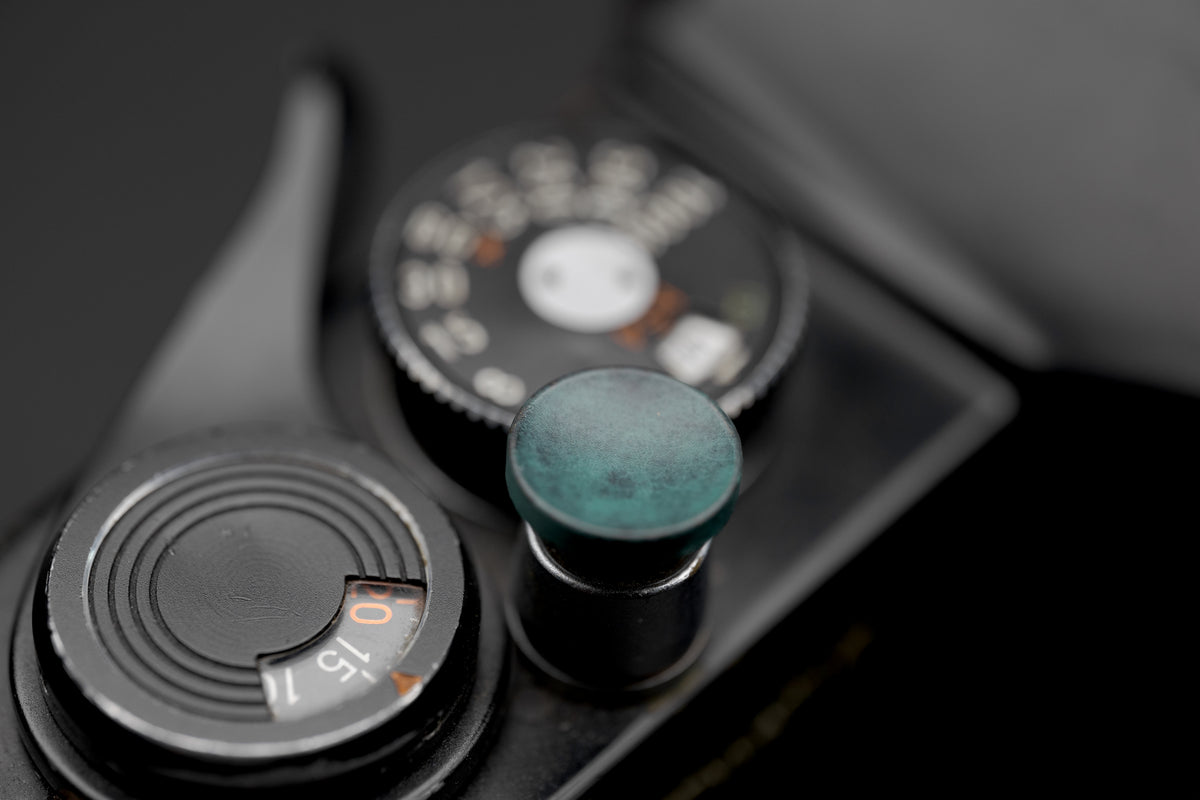 Concave Shutter Buttons
