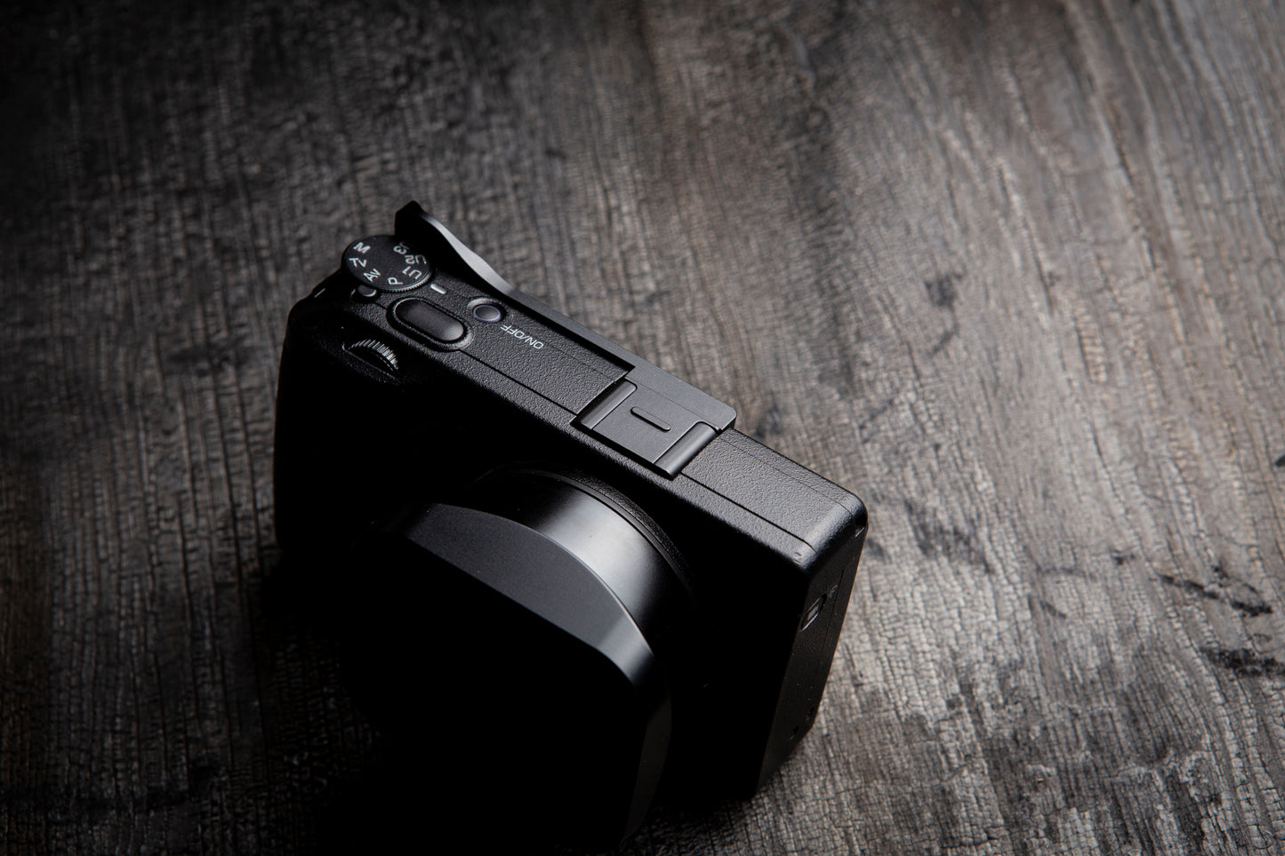 Thumb grip for Ricoh GR III and IIIX